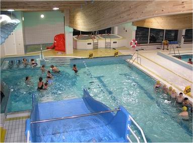 Kryta P�ywalnia MOSiR, Ko�cian